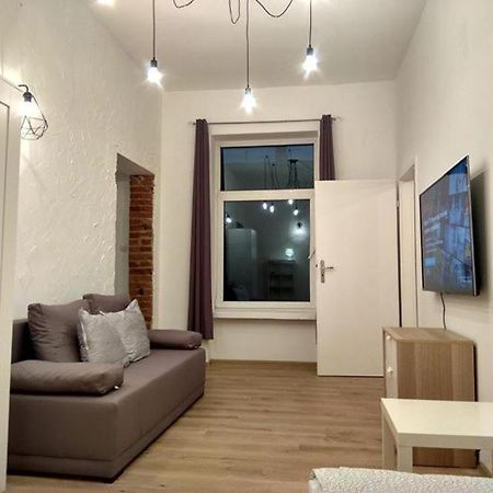 وودج Bright Loft-Style Flat Piotrkowska Centrum - 24H Check-In المظهر الخارجي الصورة